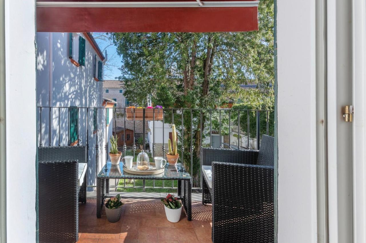 Frescobaldi Aparments! A Casa Di Francesco Apartment Ferrara Exterior foto